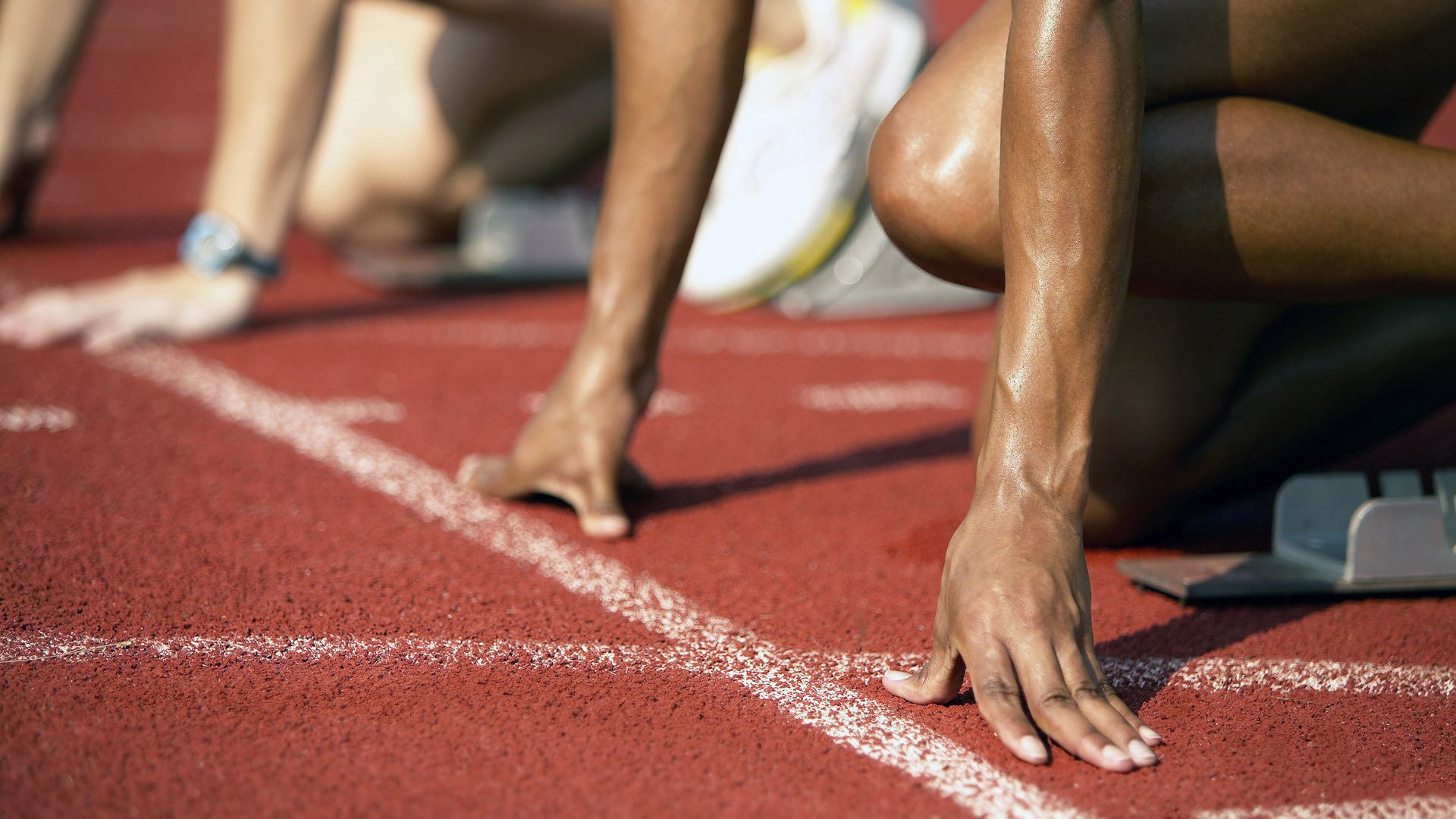 国足比赛录像分析技术提升，国足比赛现场